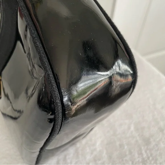 Salvatore Ferragamo Vintage Crossbody Bag Enamel Shoulder Vara - Picture 11 of 16